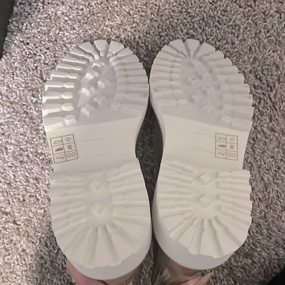 Dolce Vita Stormy Lug Sole Rain Bootie - Picture 7 of 10